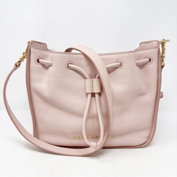 Marc Jacobs Handbags - Marc Jacobs Pink Leather Crossbody Bag